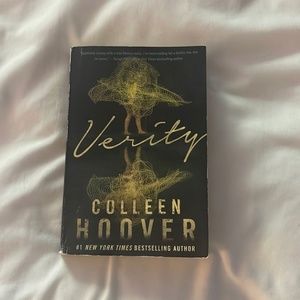 Verity by Colleen Hoover